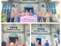 Ditlantas Polda Lampung Gelar Bakti Religi di Gereja GKPS, Perkuat Toleransi dan Kepedulian Sosial pada Hari Bhayangkara ke-80